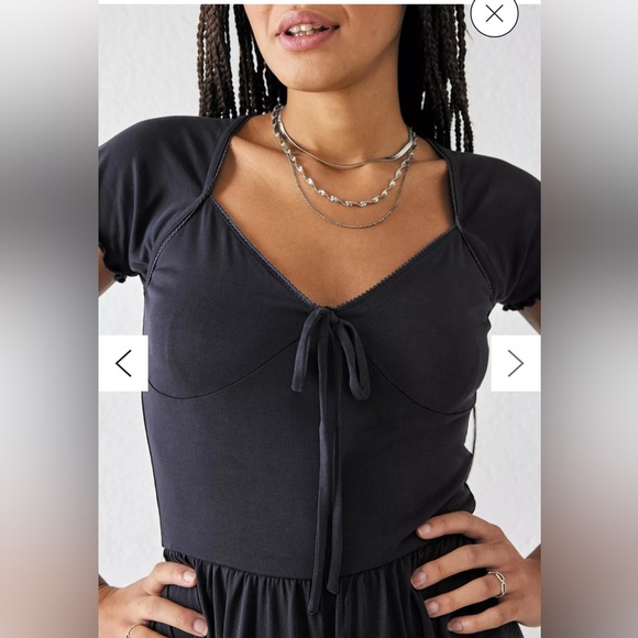 Urban Outfitters Milly Crepo Black Short Sleeve Romper - Picture 3 of 4